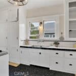 2102 Hillcrest Dr 10