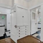 2102 Hillcrest Dr 11