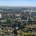 056 1706 Morton Ave 56 330