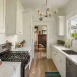 572 E Columbia Ave 22